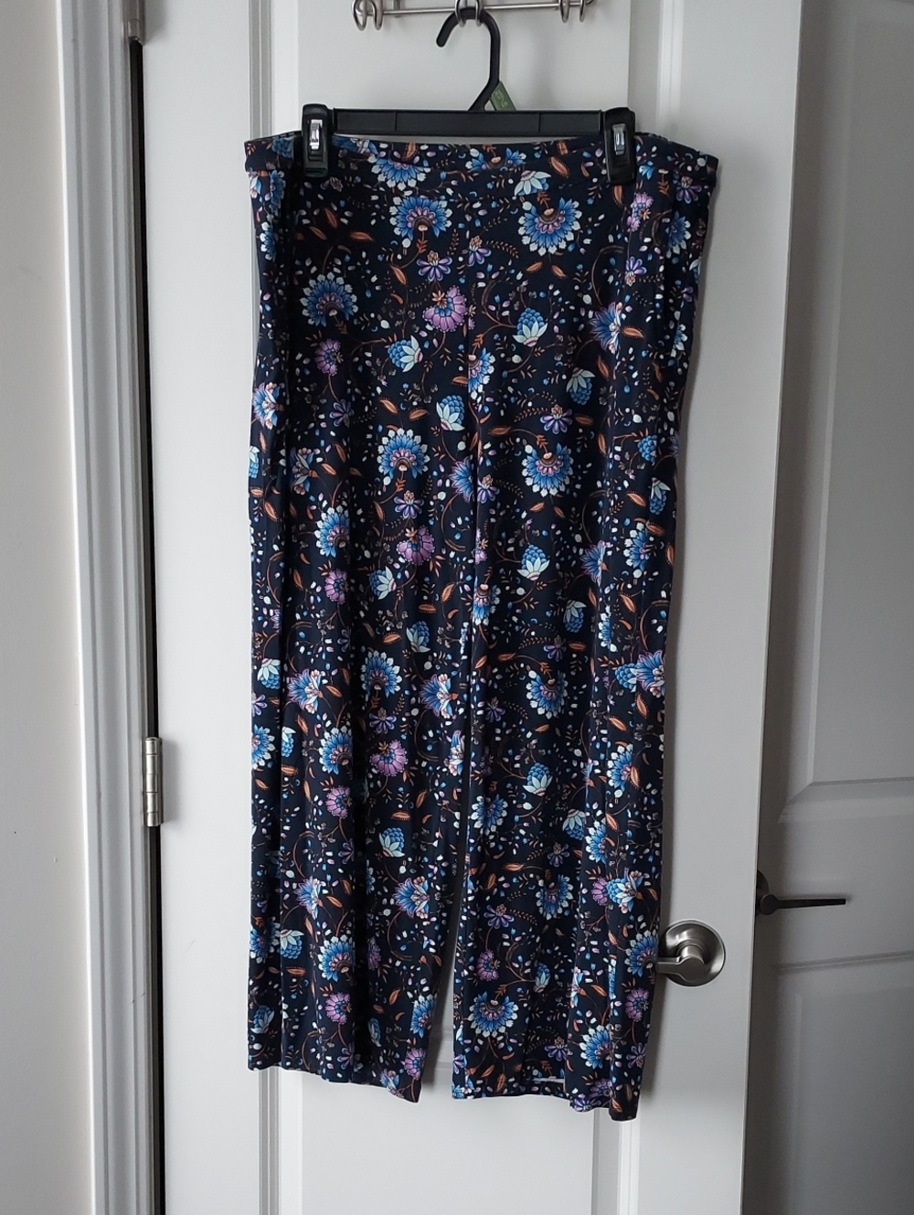 Wide-Leg Floral Palazzo Pants in Navy